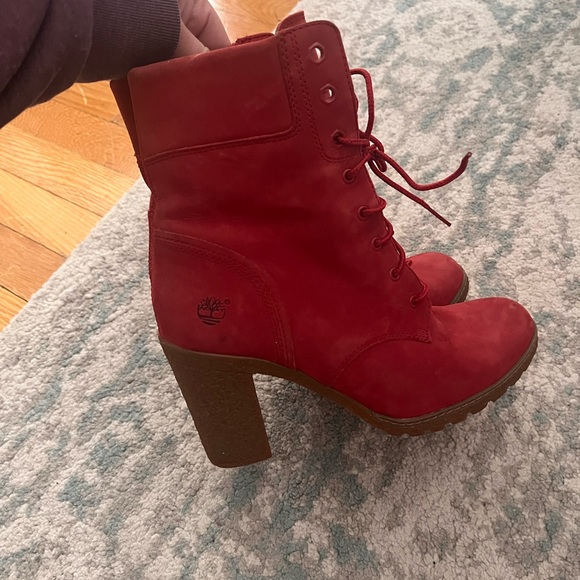 Timberland Red Heeled Boots - Picture 3 of 7